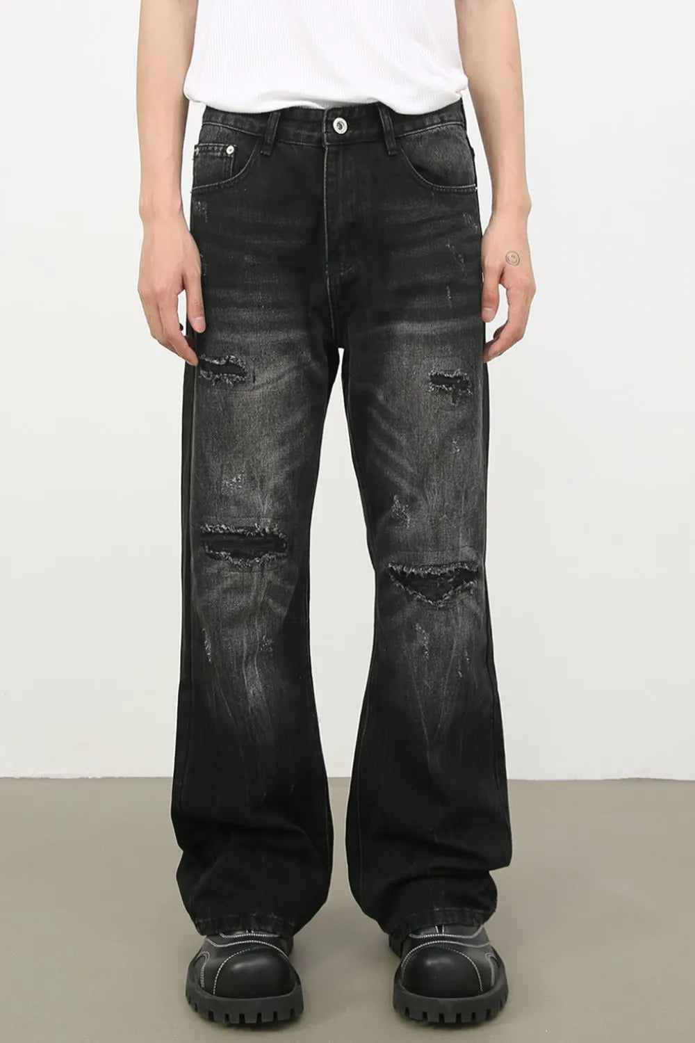 Men's Distressed Jeans with Pockets - Dark -