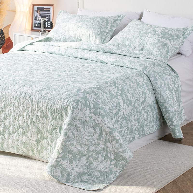 Kasentex Spring Lightweight Botanical Green Floral Quilt Set- Kasentex- {{Product type}}