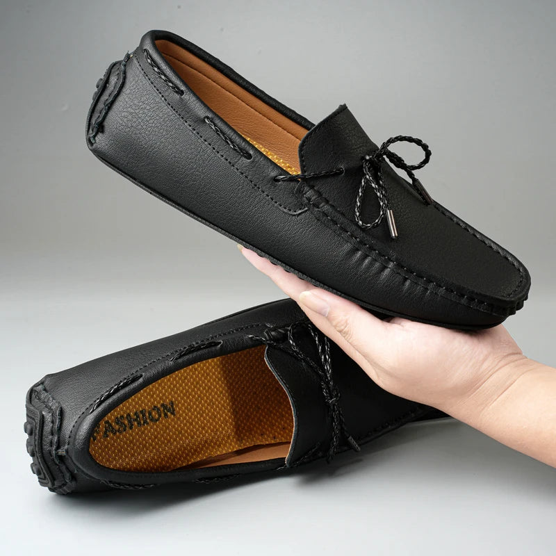 Large Fashionable Loafer Leather Soft Soled Moccasin Shoes Men's Casual Shoes