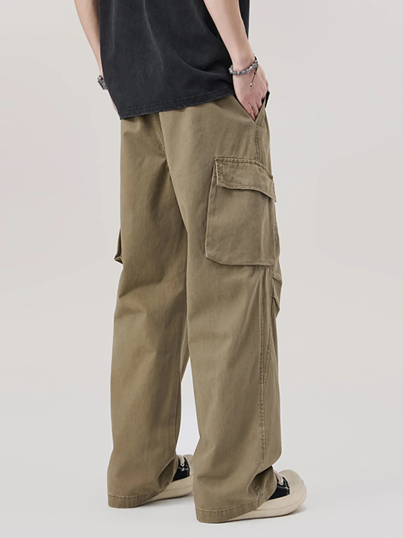 Men's Relaxed Fit Cargo Pants with Drawstring - -