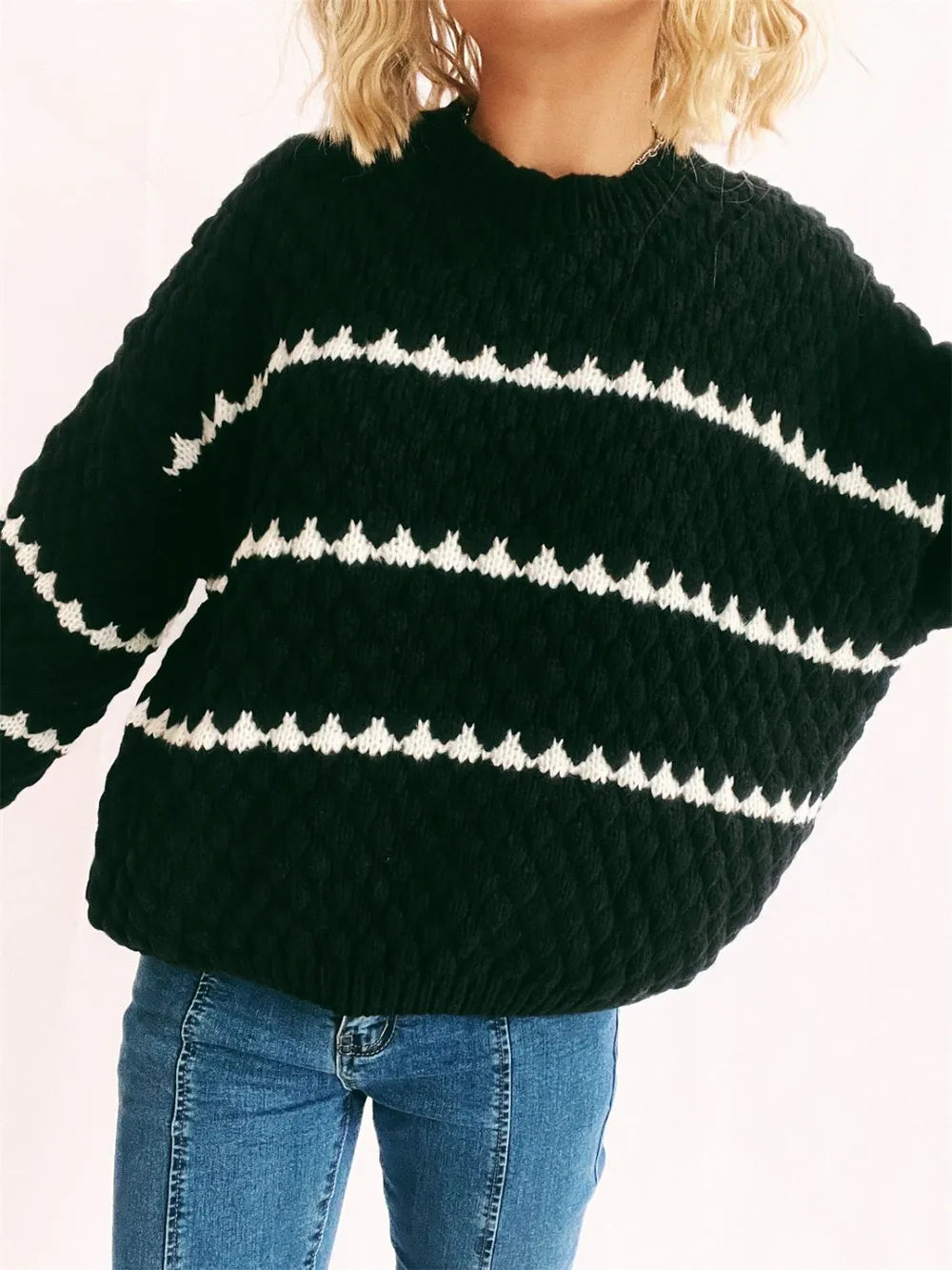 Contrast Stripes Round Neck Long Sleeve Sweater - -