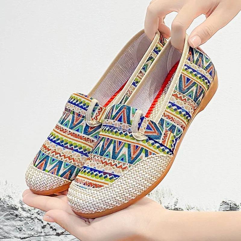 Sepatu Anak Slip on Casual Embroidered Cloth Shoes for Women Canvas Flat