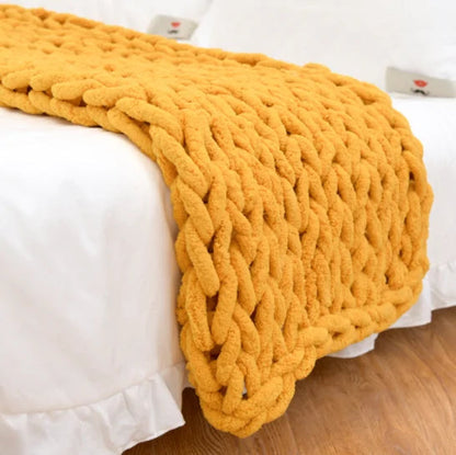 Chunky Knitted Blanket - Kia Day Design