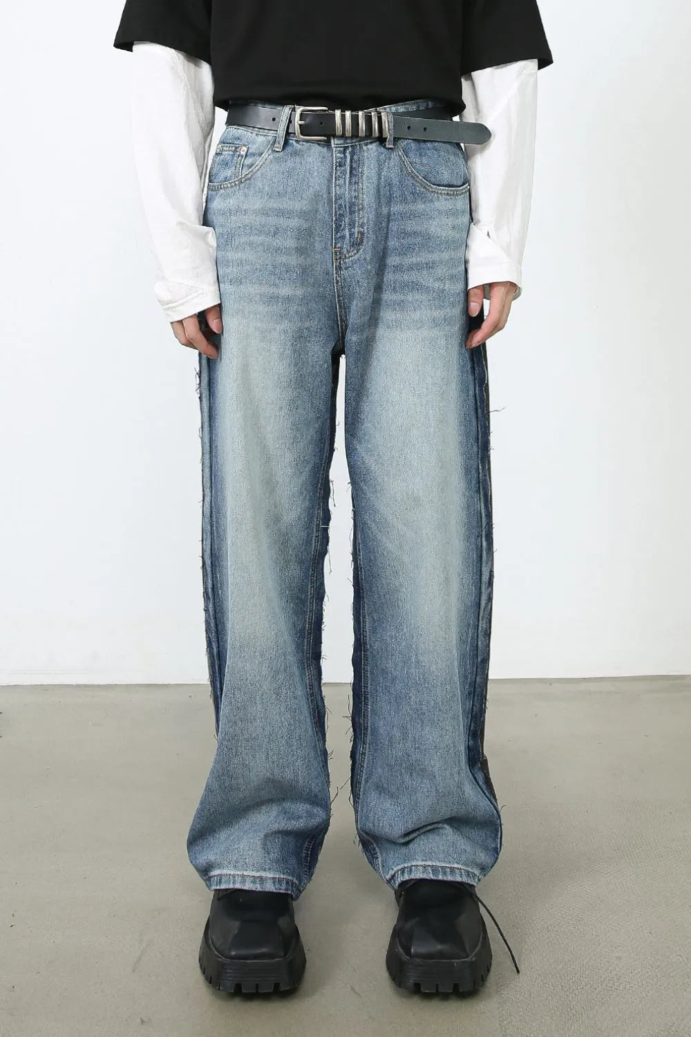 Men's Contrast Loose Fit Jeans - -