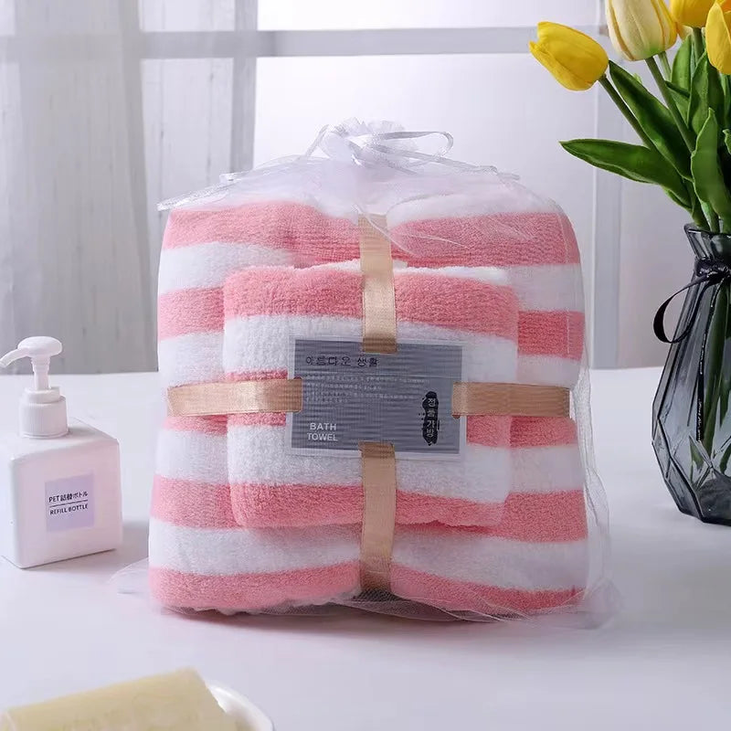 High-Density Padded Knitted Fleece Towel Set Soft Absorbent Candy Strip Pattern