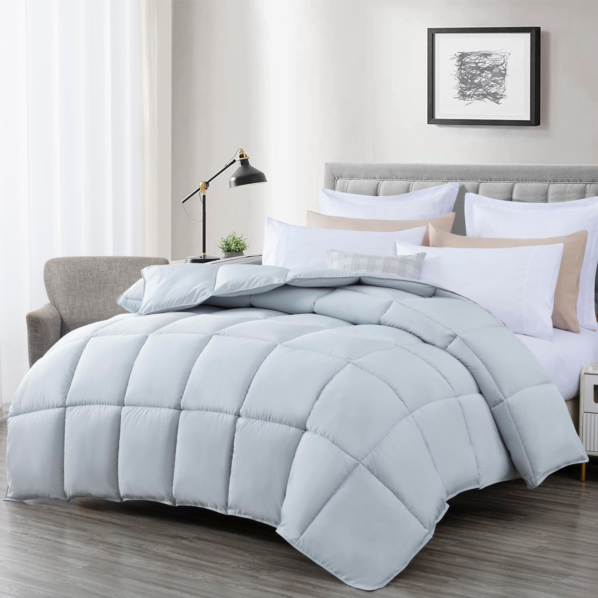 AlluraLux All-Season Comforter - Microfiber Fill - Queen Size - - comforter