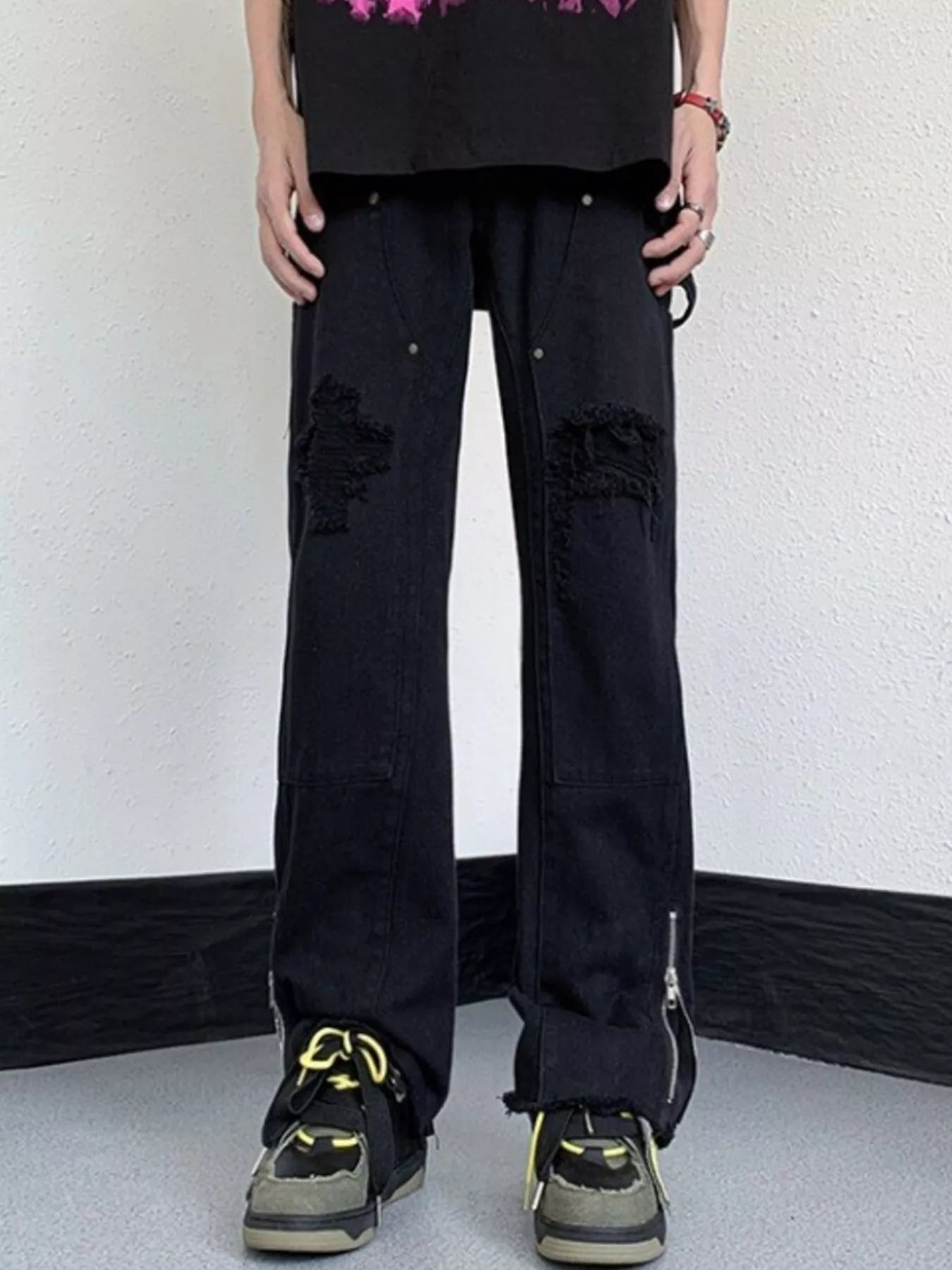 Men's Distressed Raw Hem Wide Leg Jeans - Black -