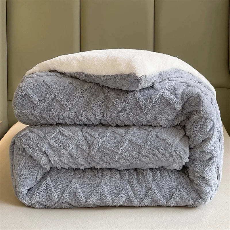 Nordic StyleSolid Sherpa Faux Fur Thicken Quilt