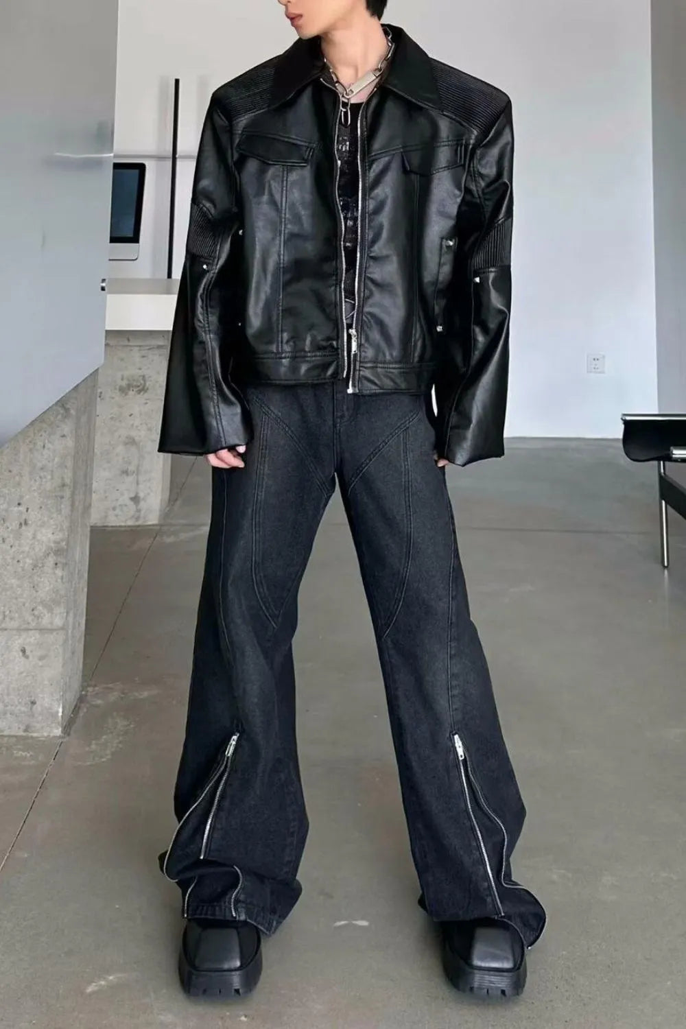 Men's Plus Size Washed Flare Jeans with Zipper Detail - -