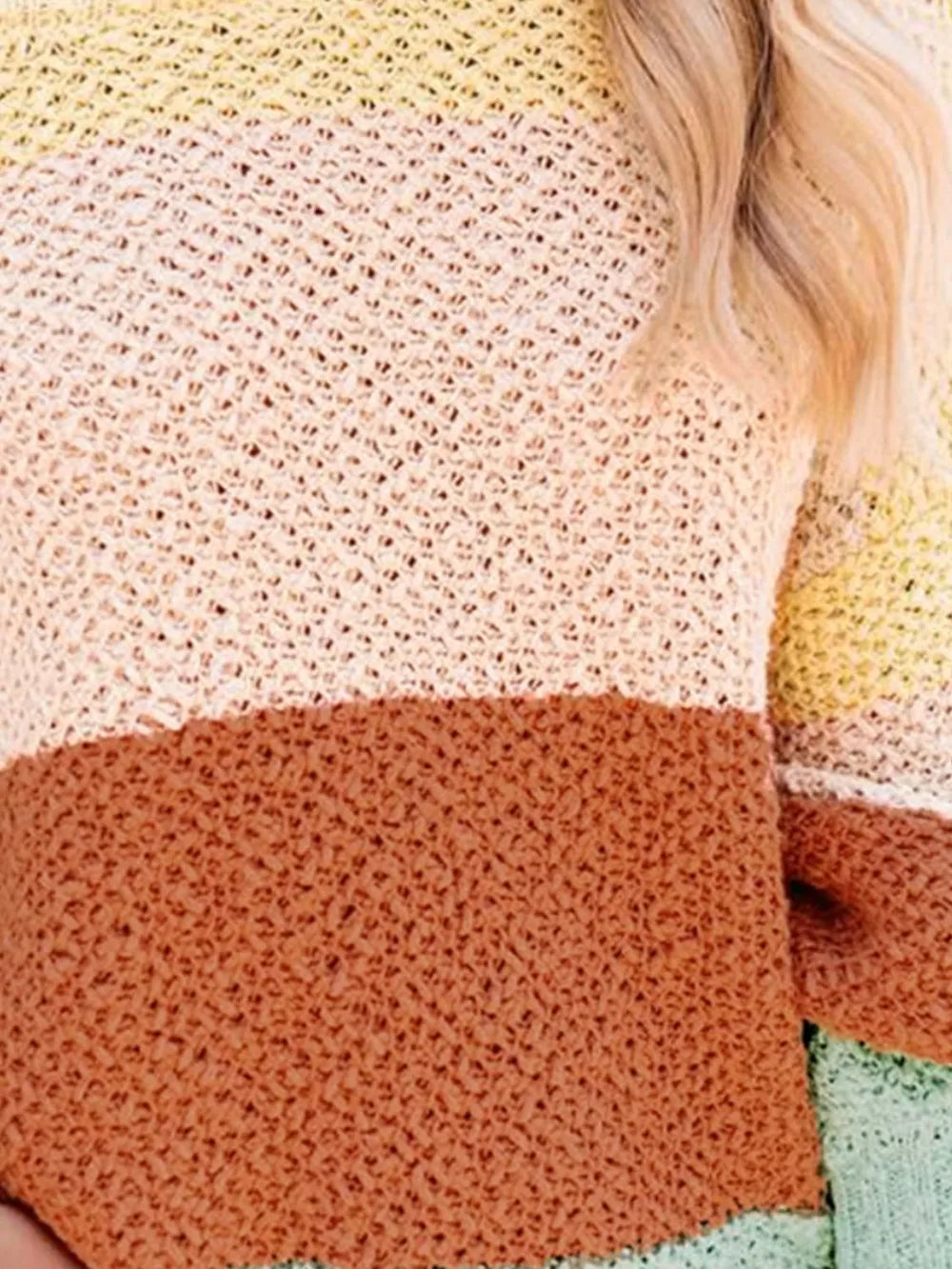 Color Block Round Neck Long Sleeve Sweater - -