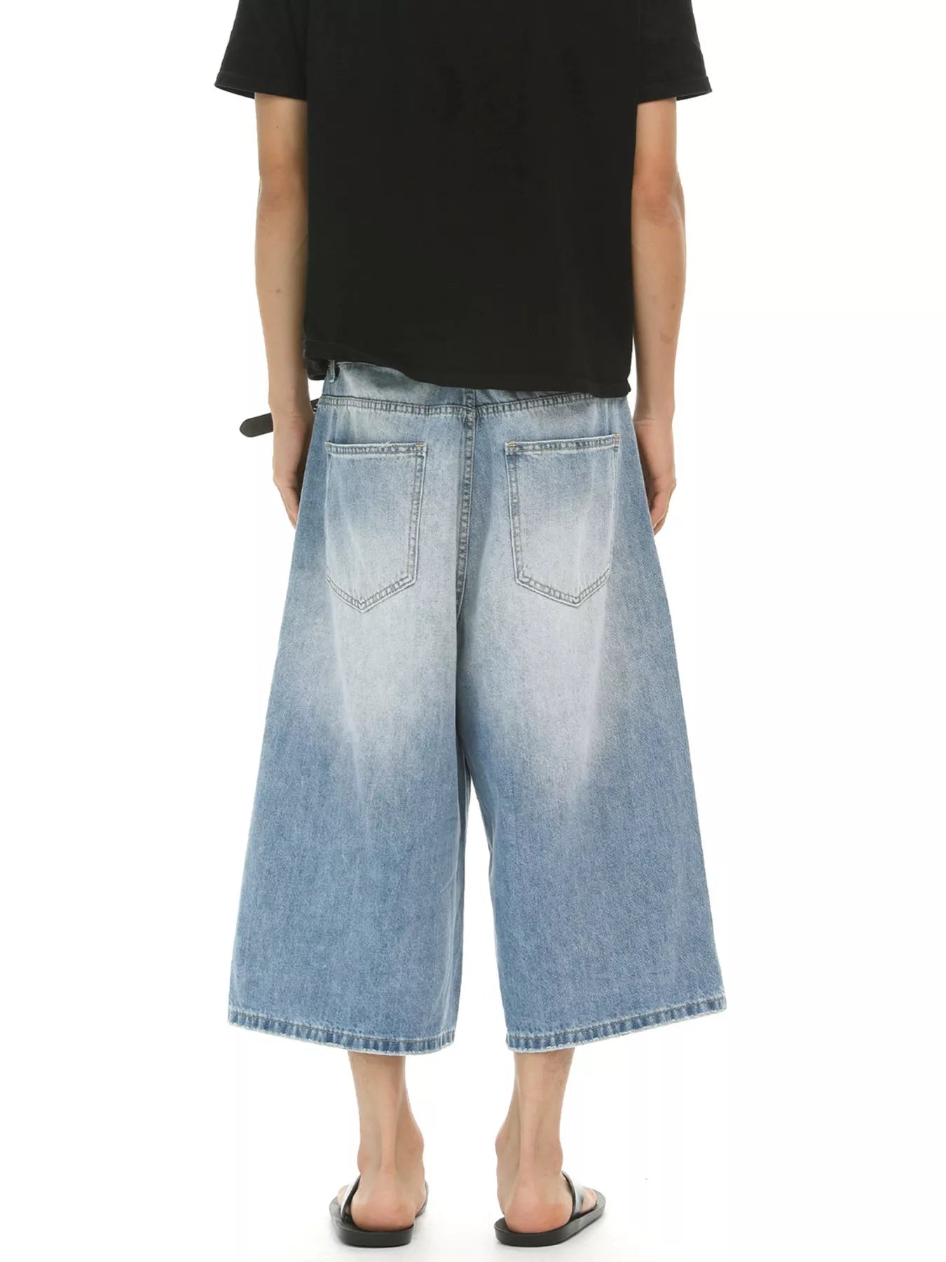 Men's Wide Leg Cropped Jeans - -