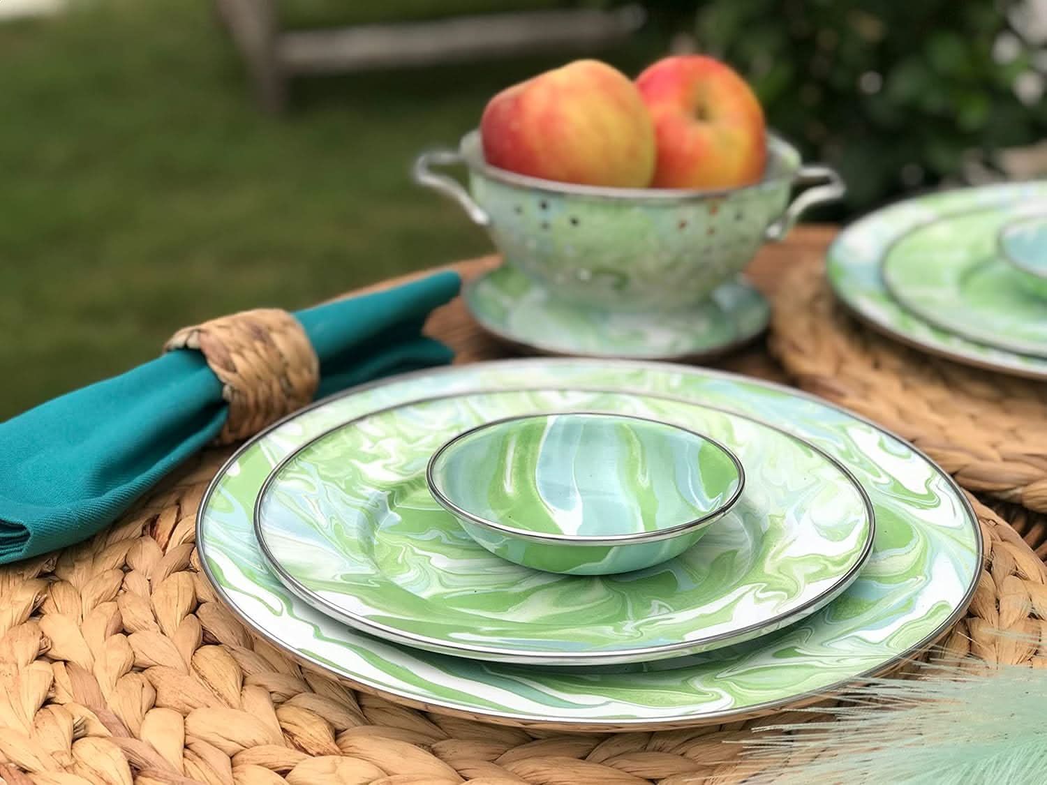 Golden Rabbit Enamelware Modern Monet Medium Colander - - Kitchen