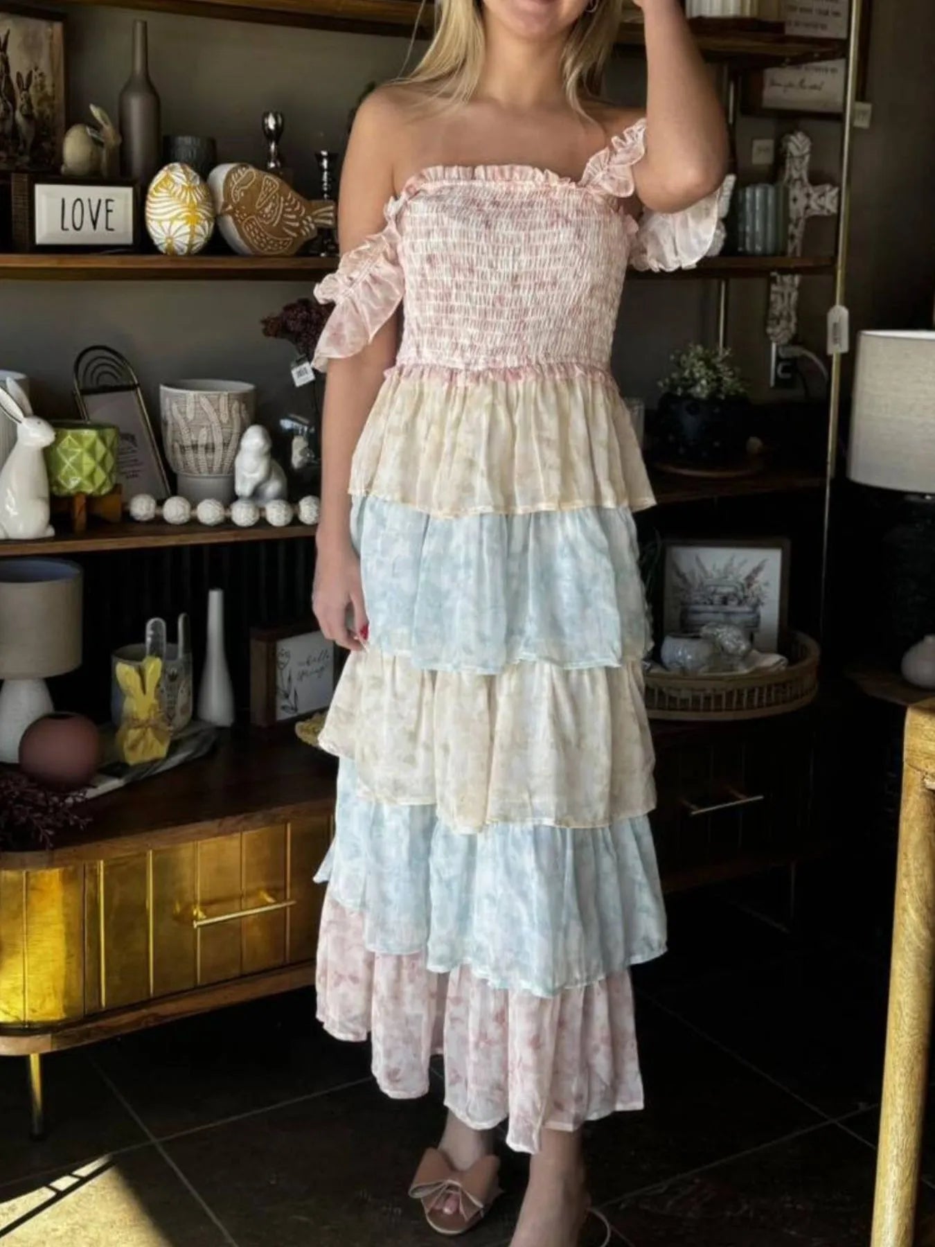 Smocked Ruffle Layered Floral Midi Dress - -