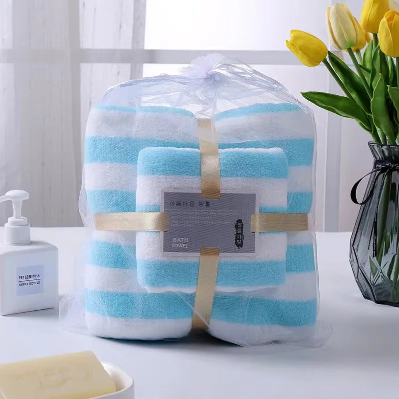 High-Density Padded Knitted Fleece Towel Set Soft Absorbent Candy Strip Pattern