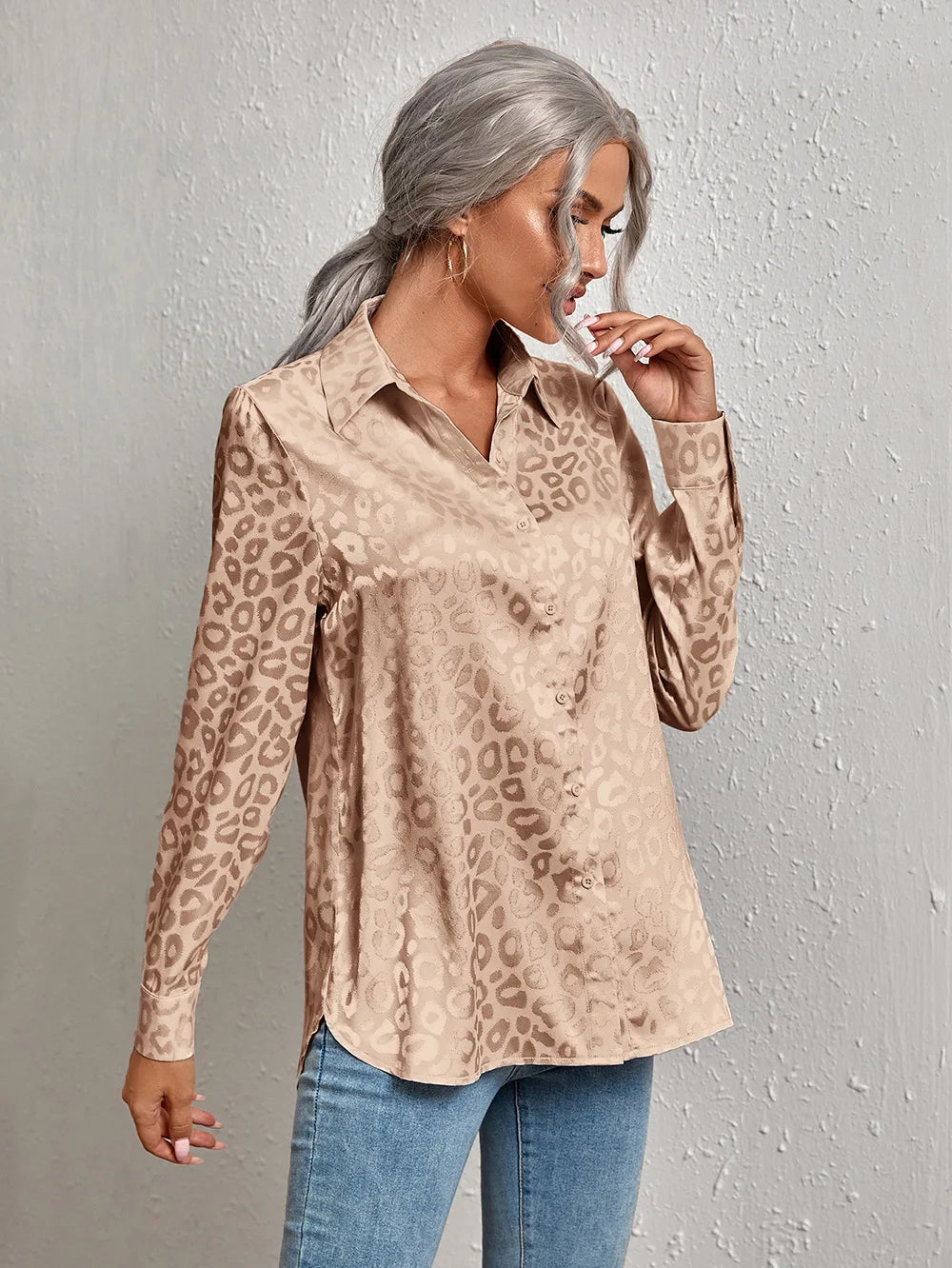 Open Button Leopard Jacquard Temperament Commuter Long Sleeve Blouse