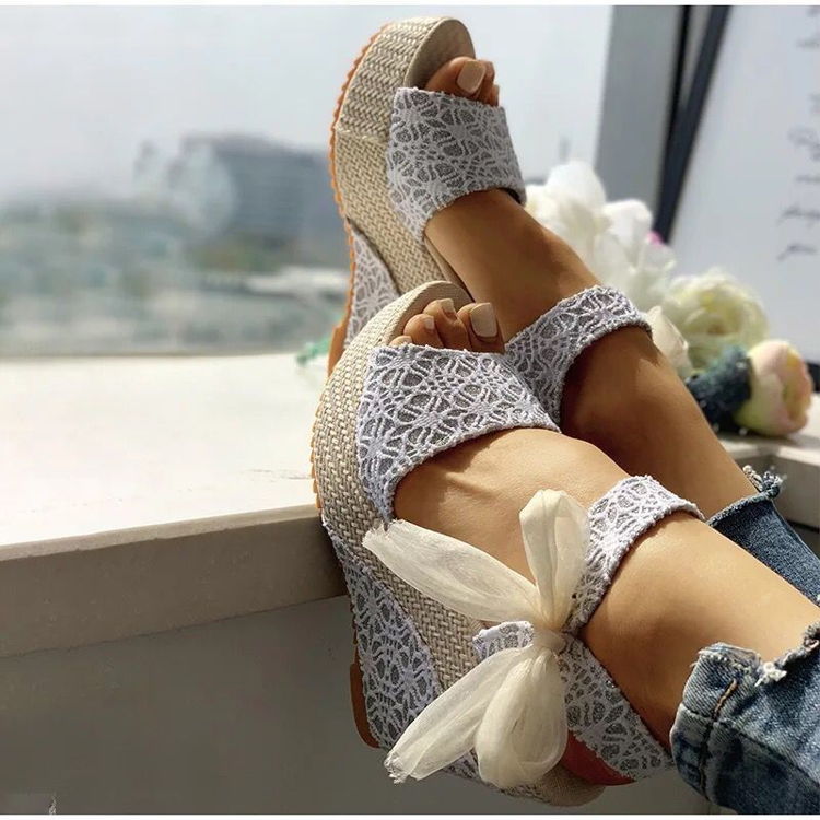 Lace Leisure Fish Mouth Wedge Heels