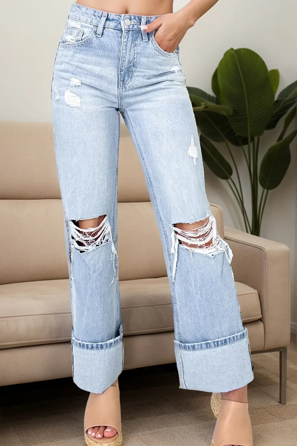 Distressed High Waist Jeans with Pockets - Light -
