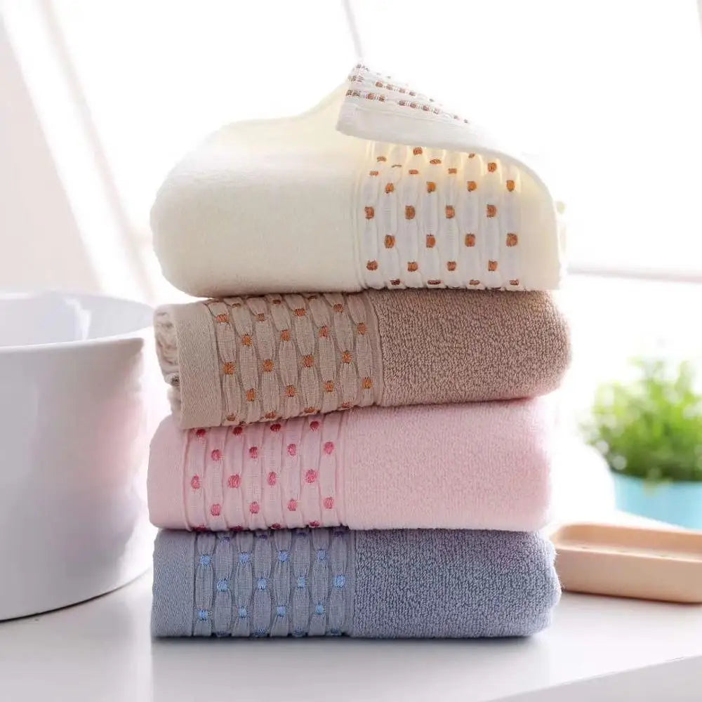 Dot Organic Cotton Bath and Face Towel 34x75 110g Woven 100% Cotton