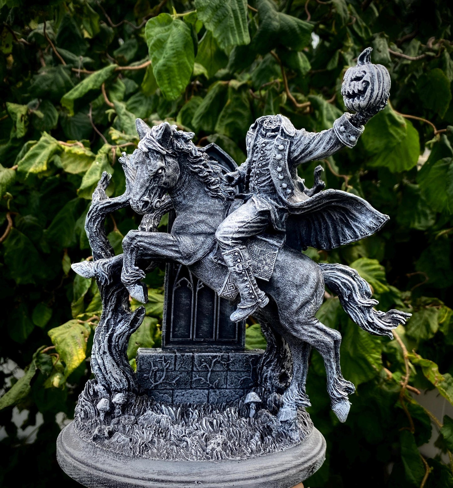 Headless Horseman Riding Statue, Hand Painted Resin Sculpture | Gothic Legend of Sleepy Hollow Figurine | Dark Folklore Art for Spooky Decor - -