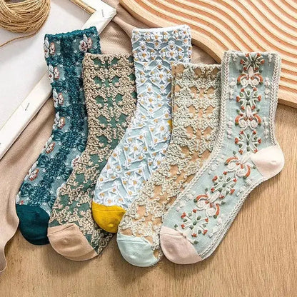 5 Pairs Flower Embroidered Socks - Kia Day Design