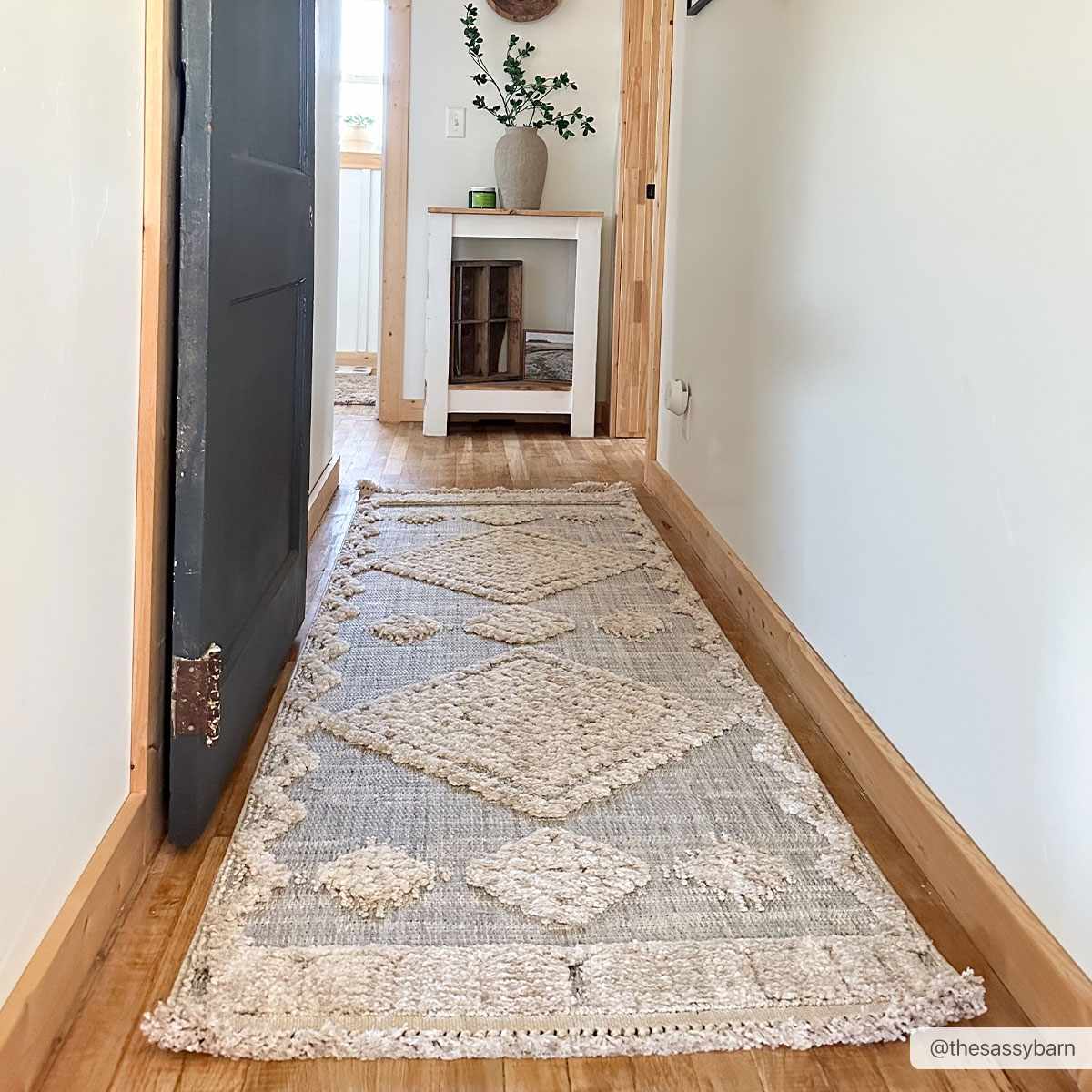 Ampusungan Area Rug - - Rugs