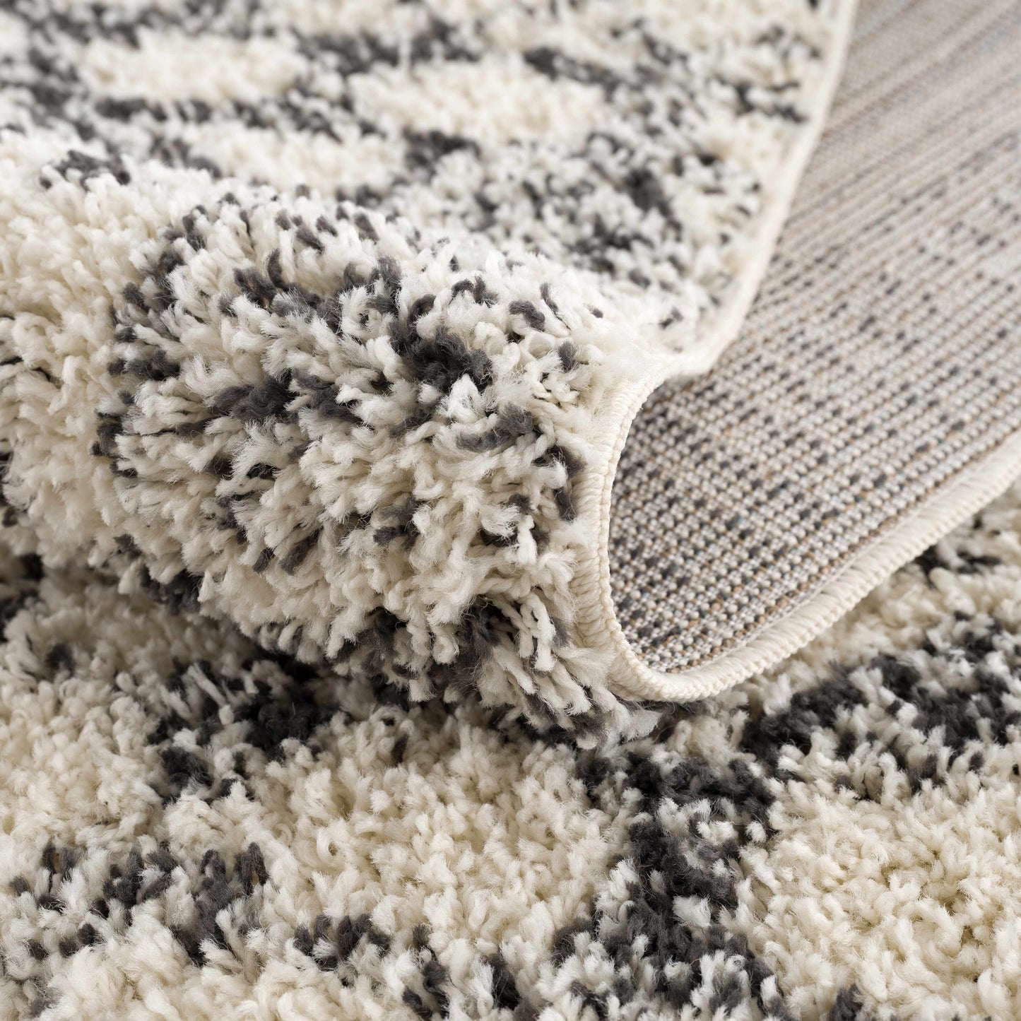Buan Plush Area Rug - - Rugs