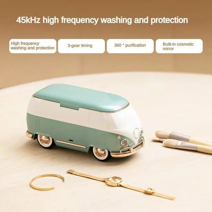 Classical Bus Cleaner Kia Day Design
