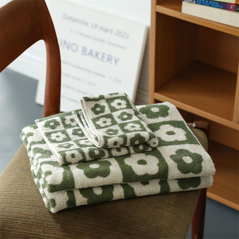 Plaid Series Towel Bath Towel Cherry Blossom Absorbent Facial Towel - Green -