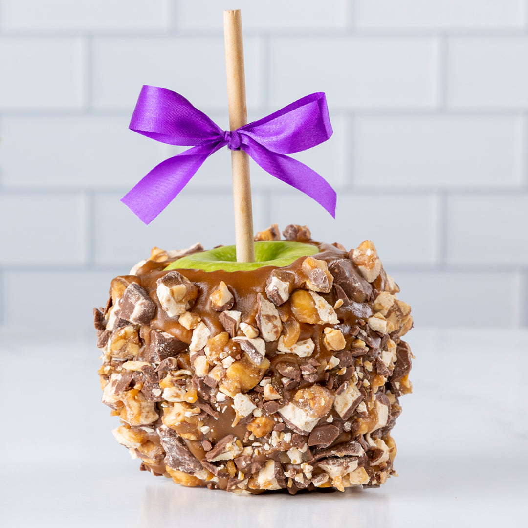 Snickers – Gourmet Caramel Apple- My Favorite Sweet Shoppe Pittsburgh- {{Product type}}