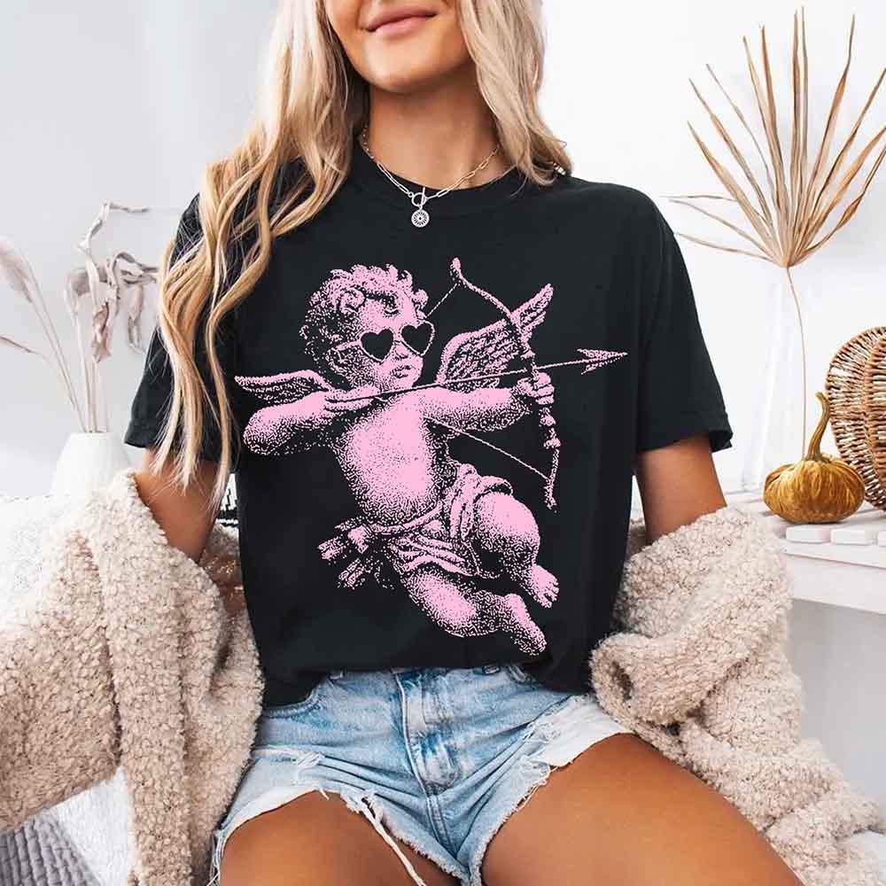 Comfort Colors Halftone Cupid V-Day Tee – Pixel Art Valentine T-shirt - Black - T-shirts