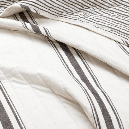 Full/Queen Black Off-White Cream Stripe Reversible Cotton 3-Piece Quilt Set - - Bedroom > Quilts & Blankets