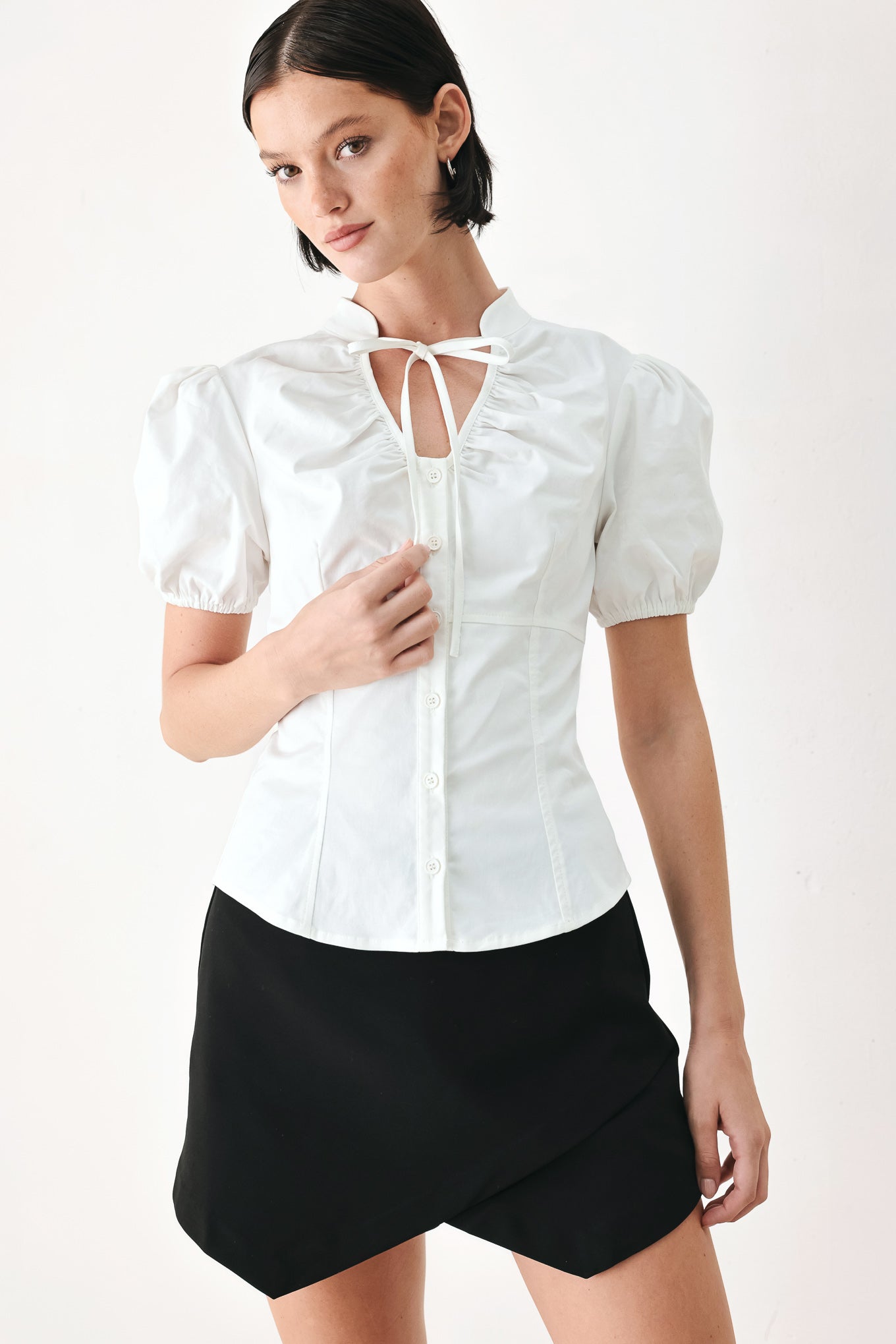 WHITE ROSE DAYDREAM WOVEN TOP - - TOPS