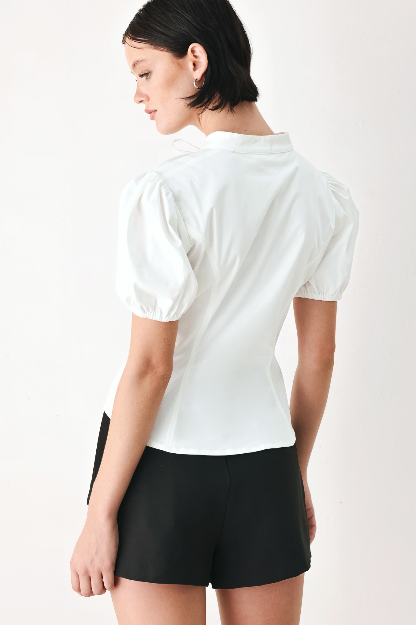 WHITE ROSE DAYDREAM WOVEN TOP - - TOPS