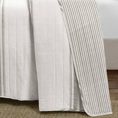 Full / Queen Grey Off-White 3 Piece Stripe Reversible Cotton Quilt Set - - Bedroom > Quilts & Blankets