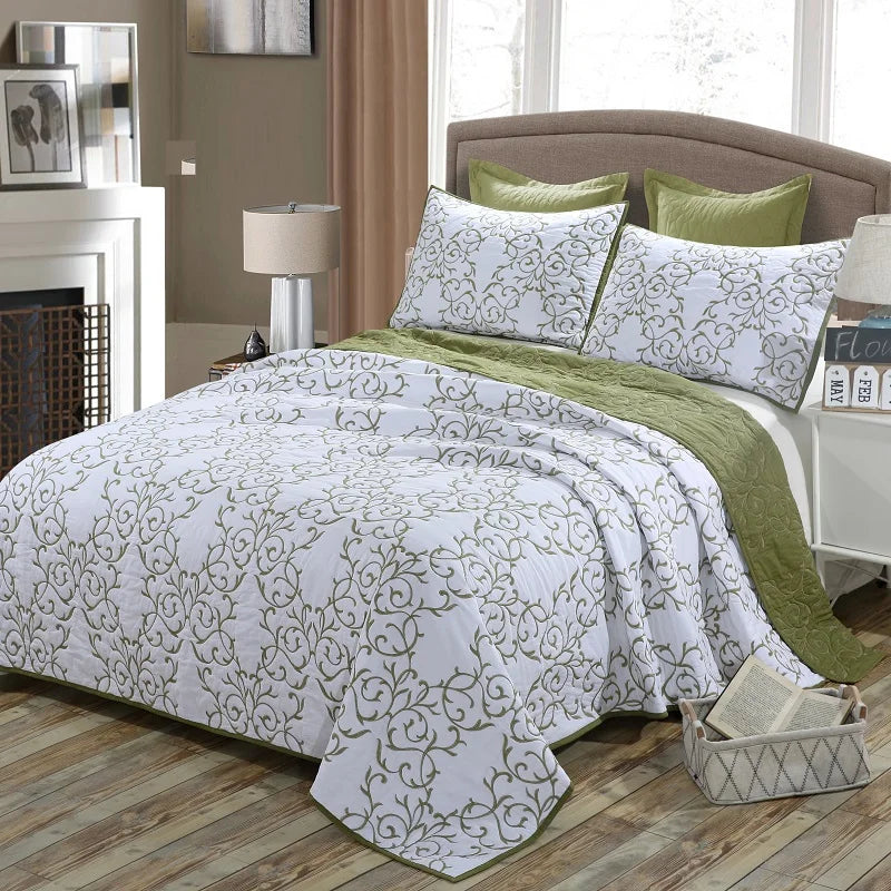 Cotton Bedspread Quilt Sets Reversible green white