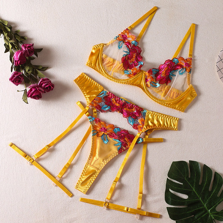 Womens Embroidery Underwire 4 Piece Lingerie Set Yellow