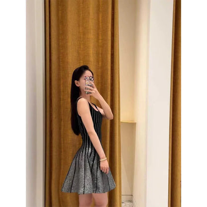 Color Contrast Sleeveless U-Neck Knitted Short Dress Kia Day Design