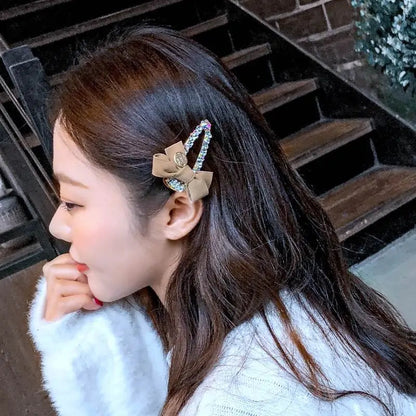Bow Hair Clip - Kia Day Design