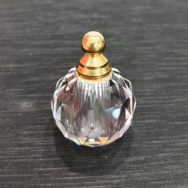 Diamond Cut Natural Crystal Women Perfume Bottle Pendant Essential Oil Diffuser Kia Day Design