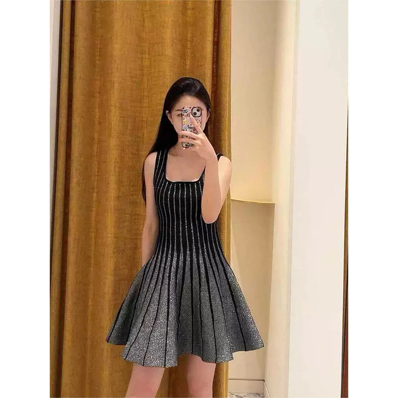 Color Contrast Sleeveless U-Neck Knitted Short Dress Kia Day Design