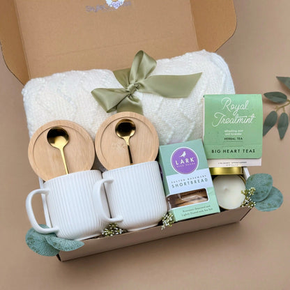 Housewarming Gift Basket – Blanket Coffee & Home Accents - The Welcome Box - Gift Box