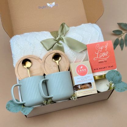 Housewarming Gift Basket – Blanket Coffee & Home Accents - The Cozy Home - Gift Box