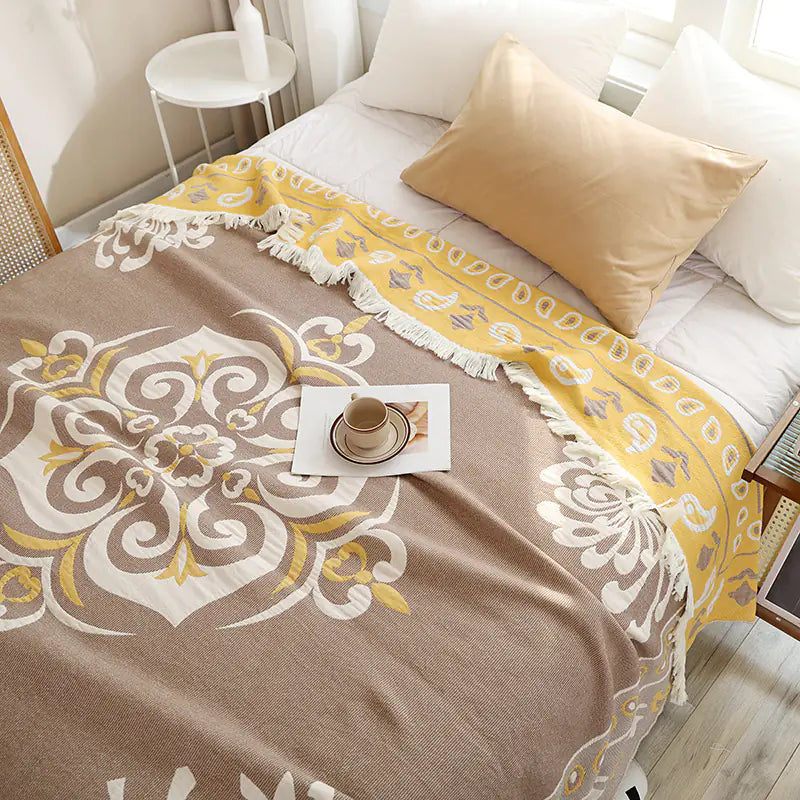 Cotton Tassel Blanket for All Seasons 