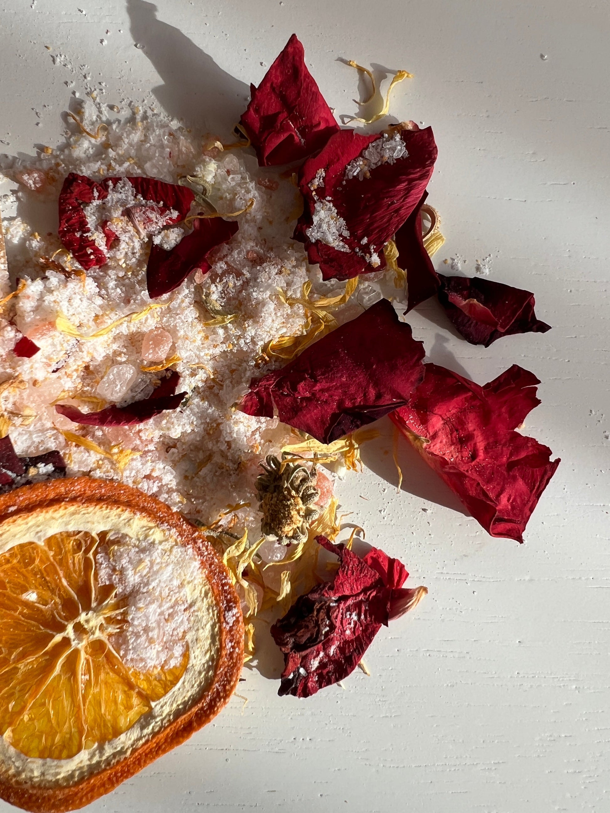 LOVE STRUCK - Calendula, Rose & Orange Botanical Bath Salts - - Bath Salts