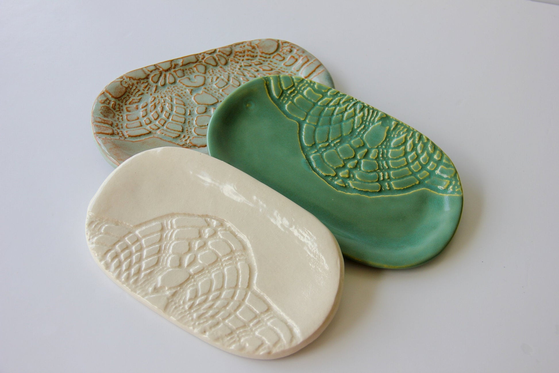 Ceramic Soap Dish - - Ceramic