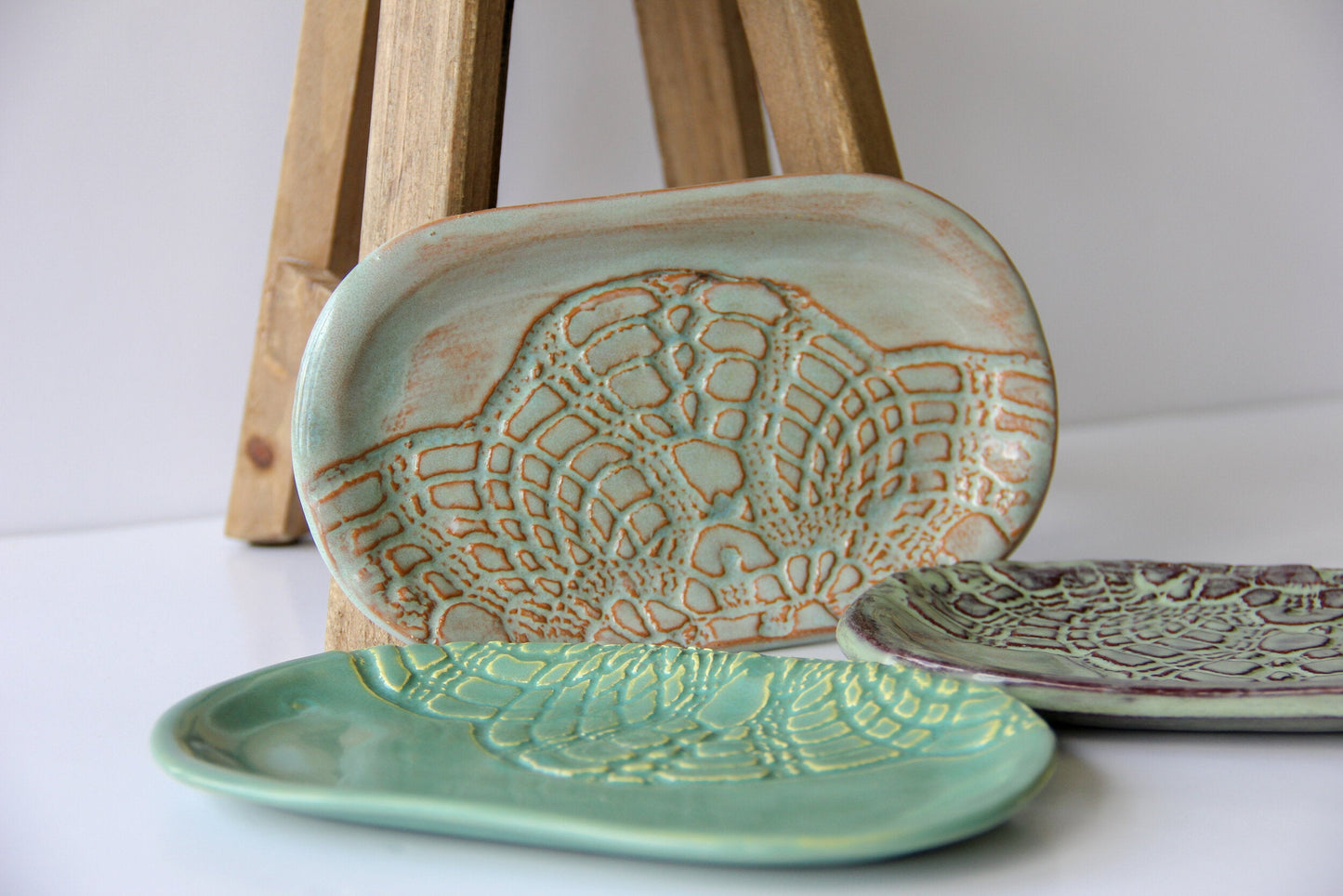 Ceramic Soap Dish - - Ceramic