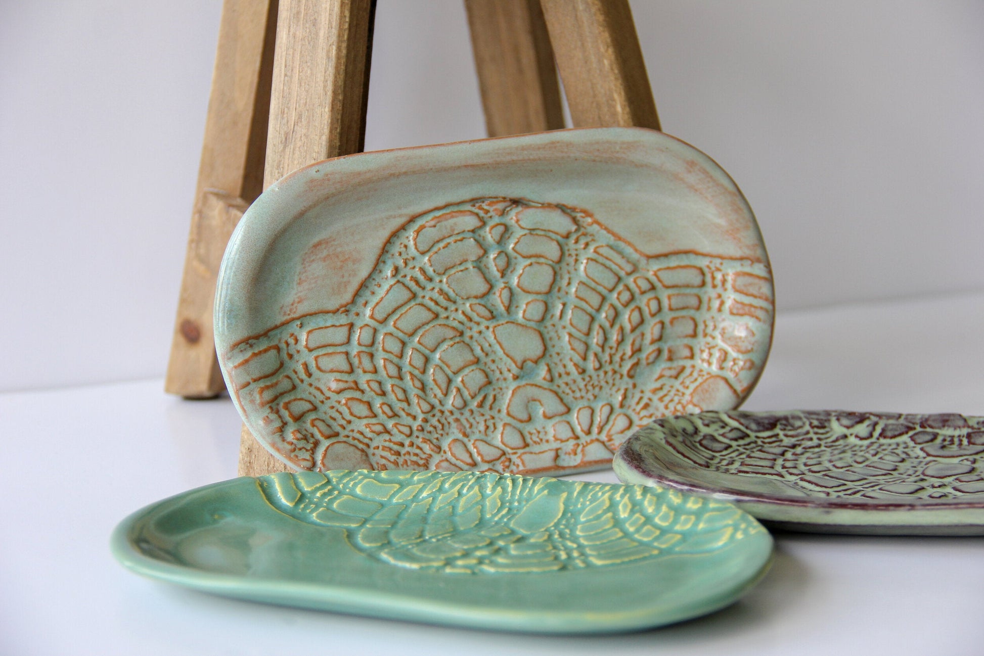 Ceramic Soap Dish - - Ceramic