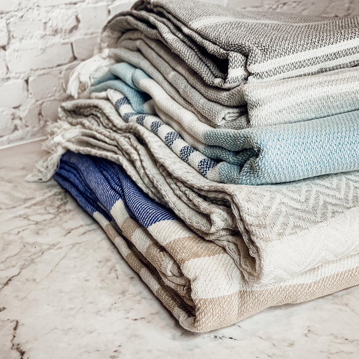 Mediterranean Cotton Bath Towel 180GSM Lightweight Gray Blue Summer - - Textiles & Pillows