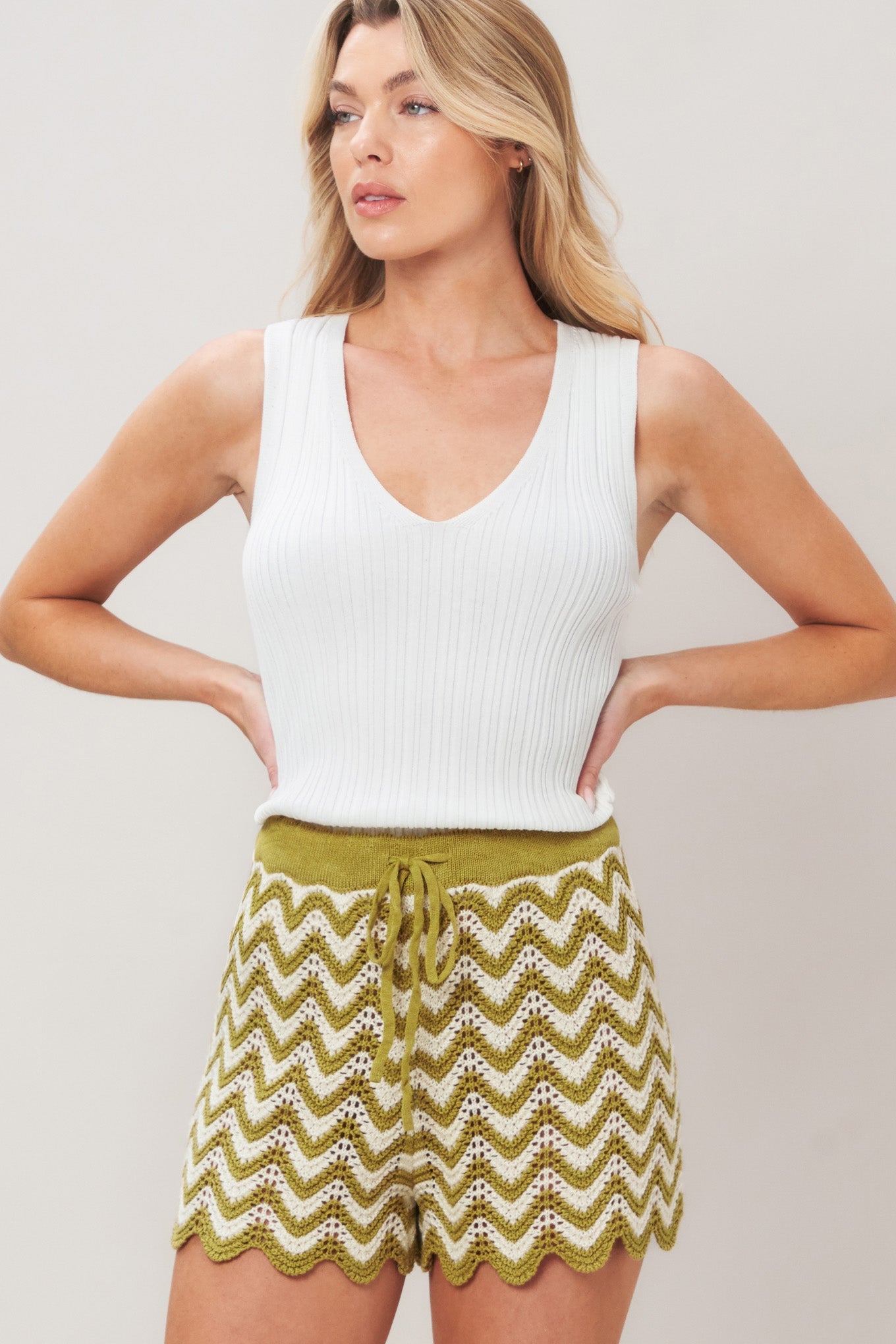 SUNSET STITCH CROCHET KNIT SHORTS - - SHORTS
