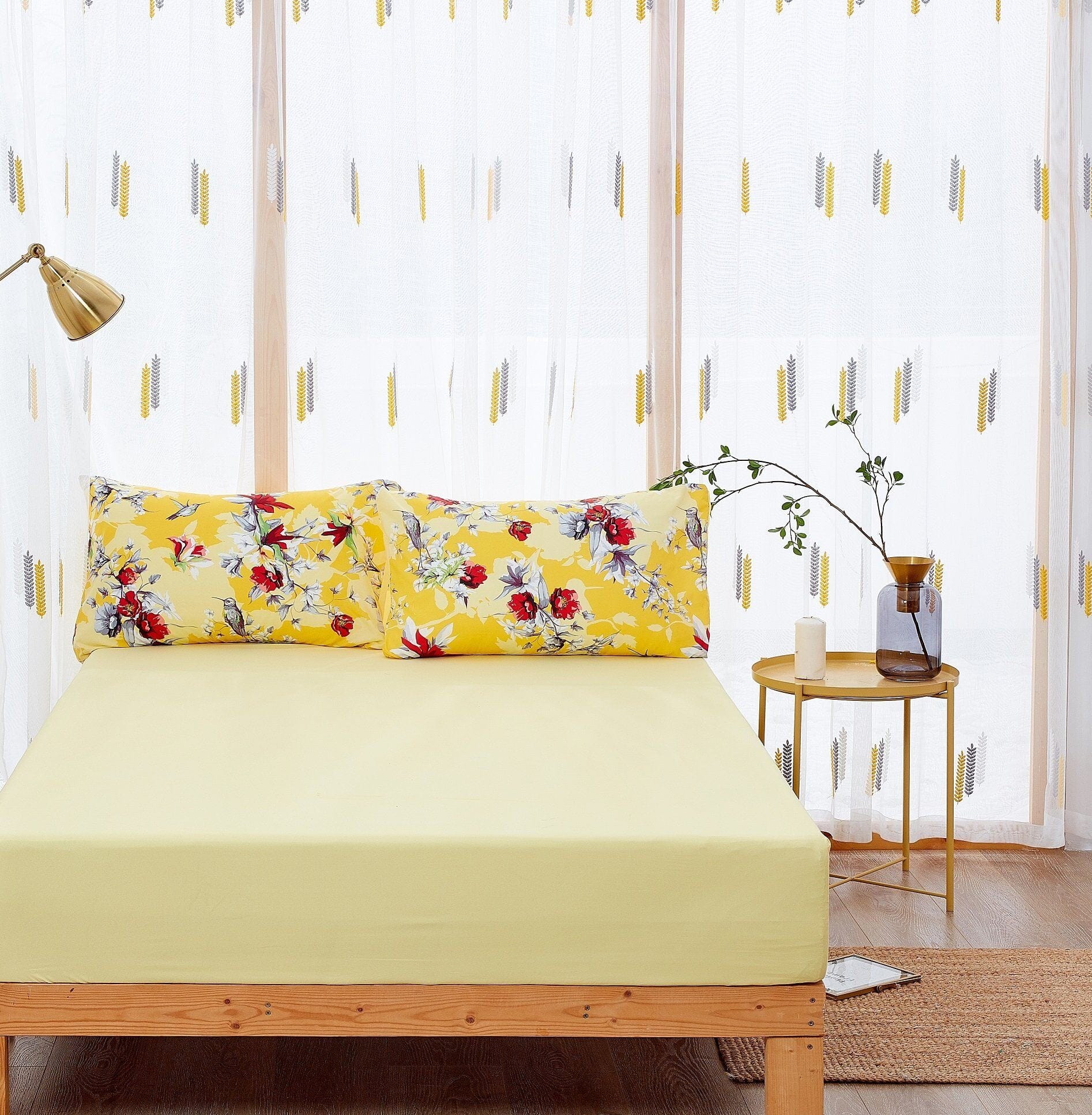 DaDa Bedding Sunshine Yellow Hummingbird Floral Bed in a Bag Set - - Bedspreads